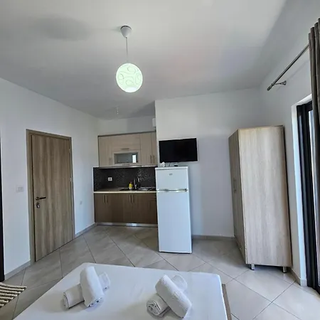 Soni Oruci 아파트호텔 3*