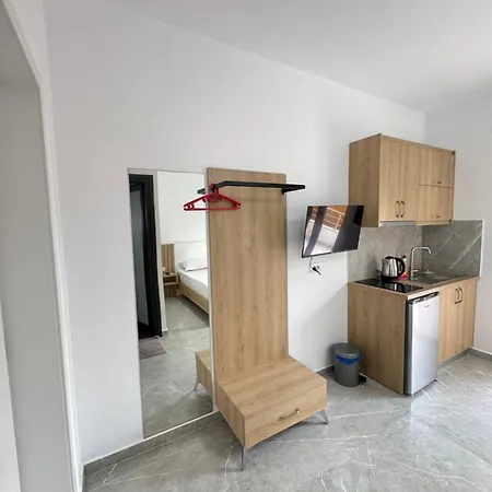 Soni Oruci 3* 사밀