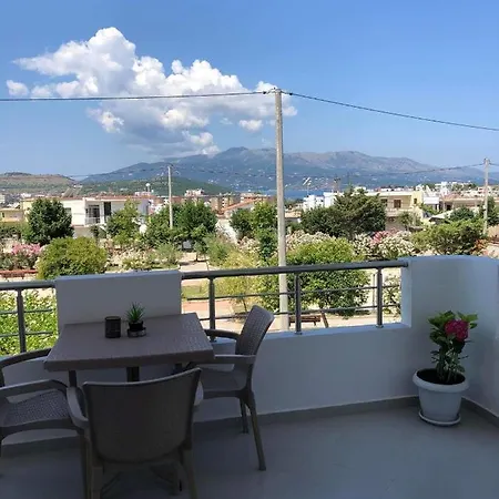 Aparthotel Soni Oruci
