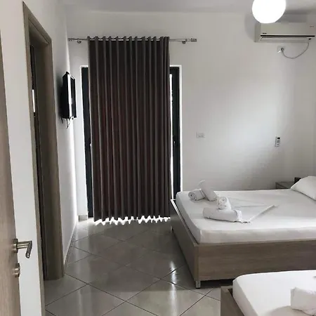 Aparthotel Soni Oruci