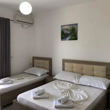 Soni Oruci Aparthotel *