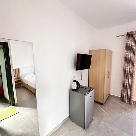 Soni Oruci Aparthotel