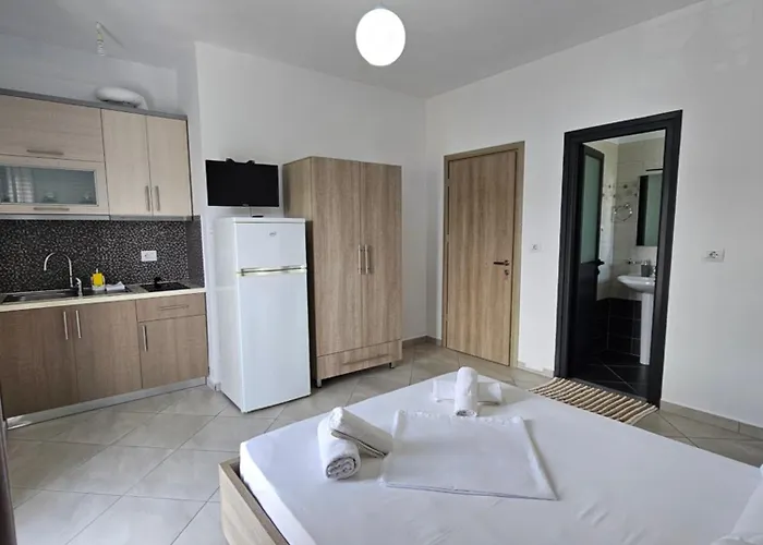 Soni Oruci Aparthotel